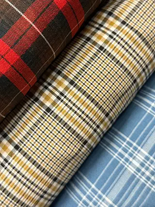 Uniformes - Institucionales - Almacén Gran Colombiano, Loja, Ecuador