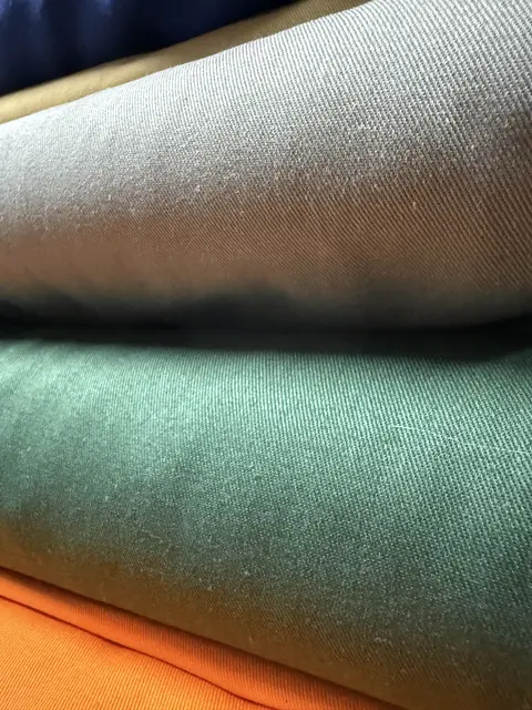 Gabardina — Industrial